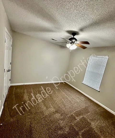 5673 Bedford Loop E — Photo 9