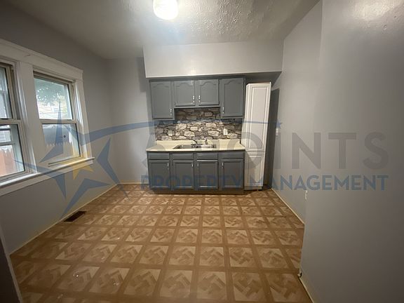 5th image of 570 E 109th St