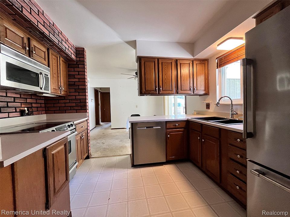 14969 Ellen Dr, photo 10