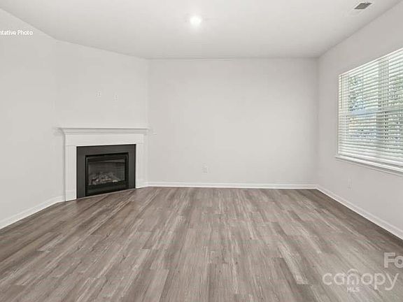 7th image of this home