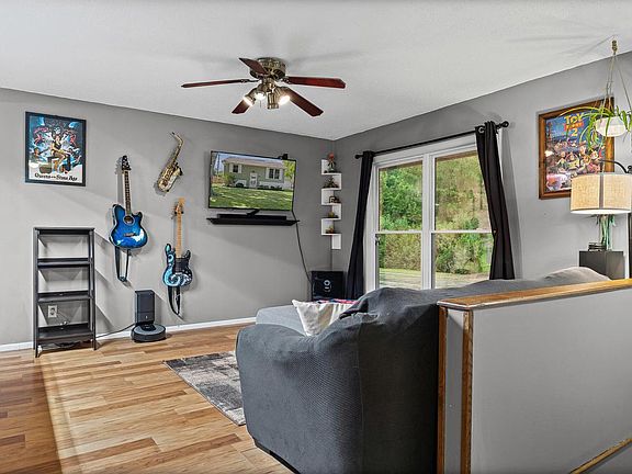 5th image of 3322 Elm DRIVE