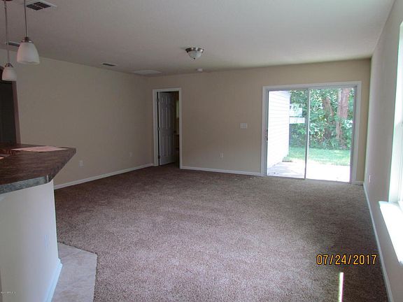 5th image of 5854 Harris Ave