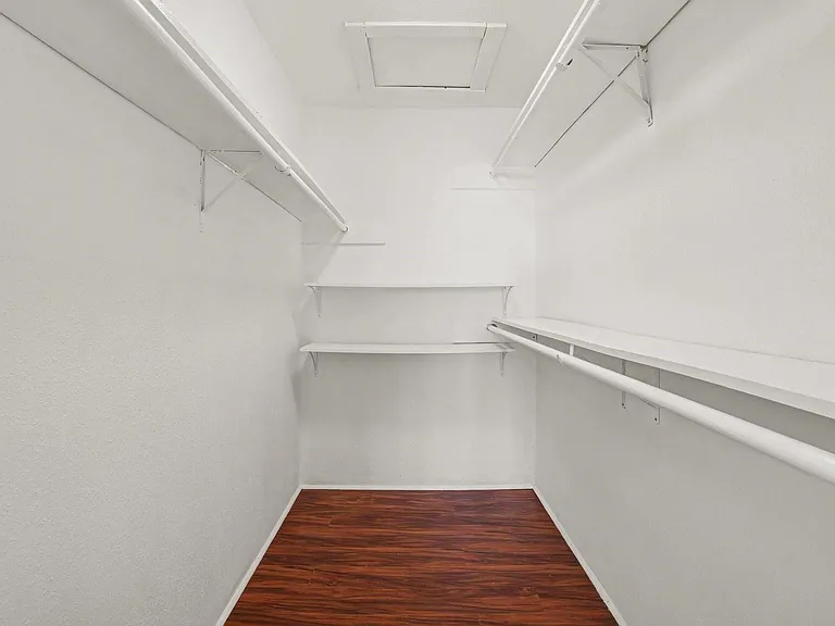 12660 Ashford Point Dr #416 — Photo 8