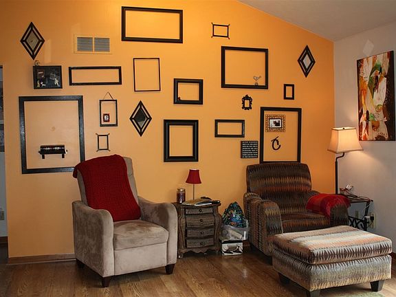 3rd image of 26900 Silverwater Way