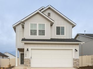 10484 W Teratai St, Star, ID 83669