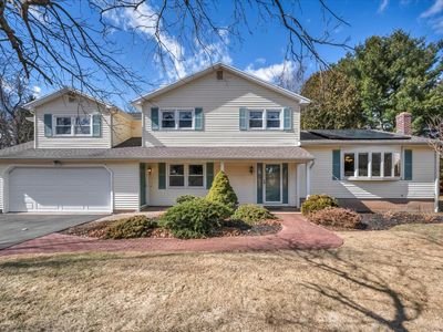 14 Juniper Drive, North Haven, CT, 06473