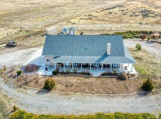 19247 Foxtrot Ln, Tehachapi, CA 93561