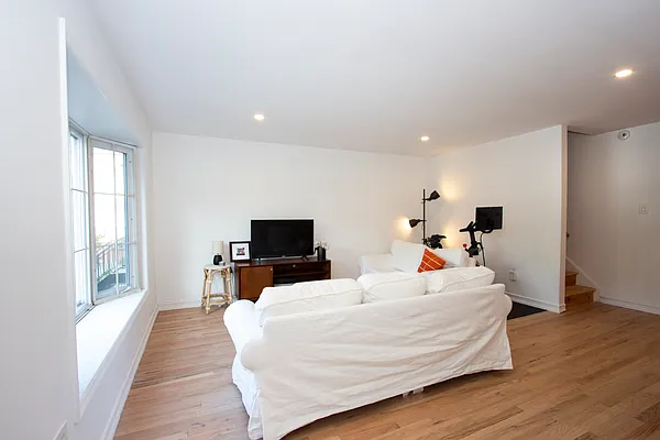 Rented by Owner | media 15