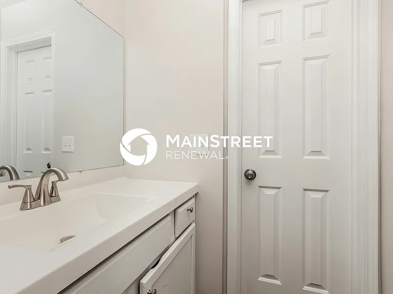 Main Bathroom