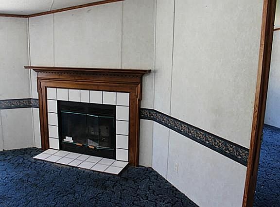 3rd image of 336 Nicole Dr