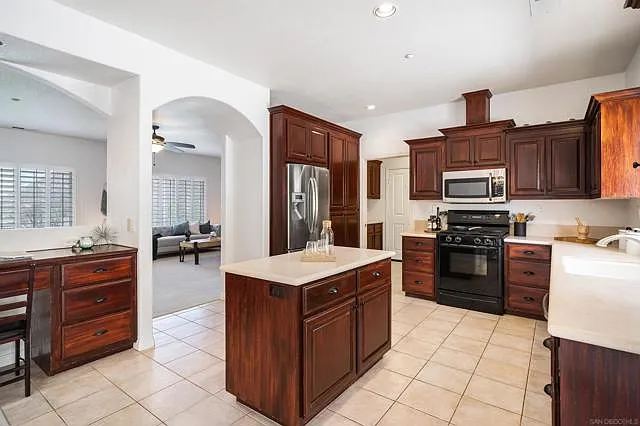 26515 Cherish Way — Photo 2