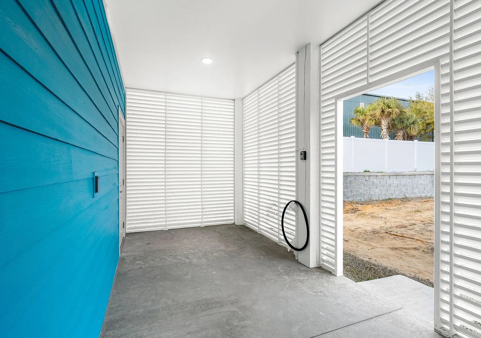 Seasonal Rental - Brand New 4BR Luxury Beach Villa | Walk to Ocean | Golf Cart Friendly! — Photo 4