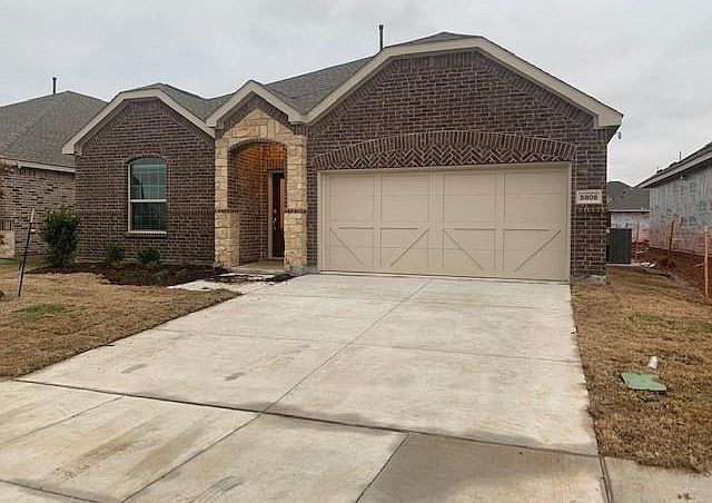 1st image of 5808 Pensby Dr