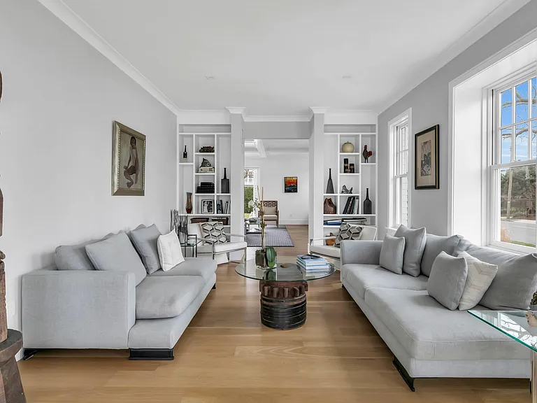 27 Tuttle Ave — Photo 8