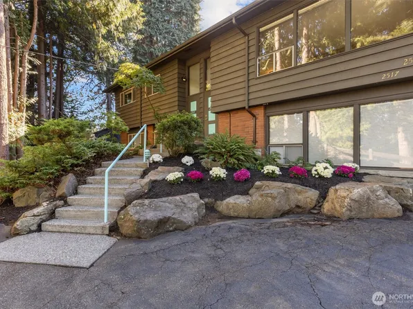 2515 NE 106th Place, Seattle, WA 98125