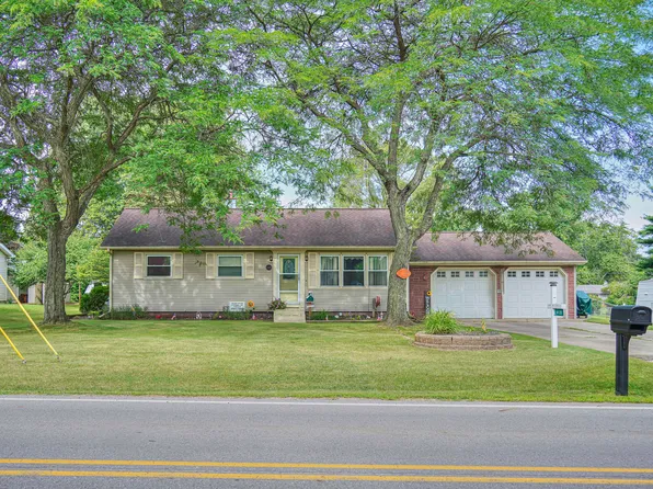 4120 N Draper Rd, Jackson, MI 49203