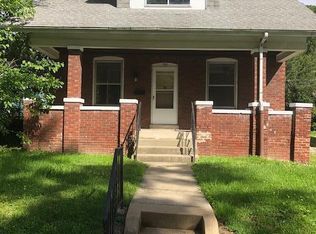 703 N Church St, Belleville, IL 62220