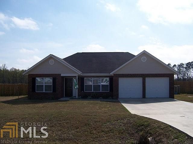 1st image of 7060 White Pine Ave #40