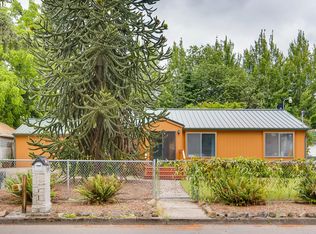 18334 SE Mill St, Portland, OR 97233