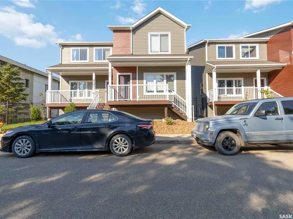 453 L AVENUE S, Saskatoon, SK S7M 5Y6
