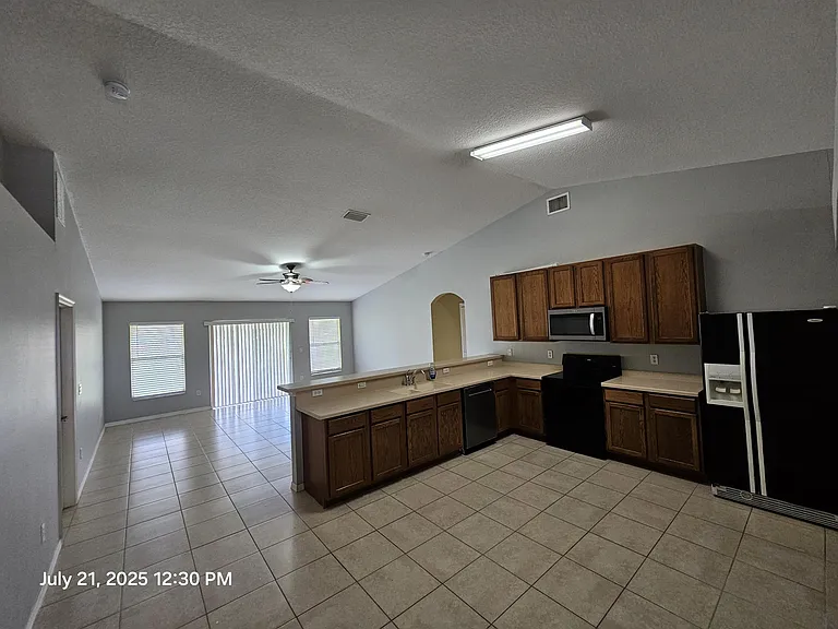 2182 SW Idaho Ln — Photo 4