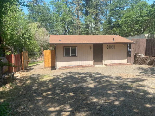 163 Black Oak Dr, Shady Cove, OR 97539