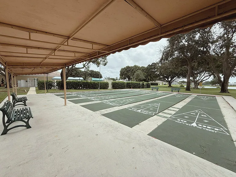5301 Lakefront Blvd #D — Photo 26