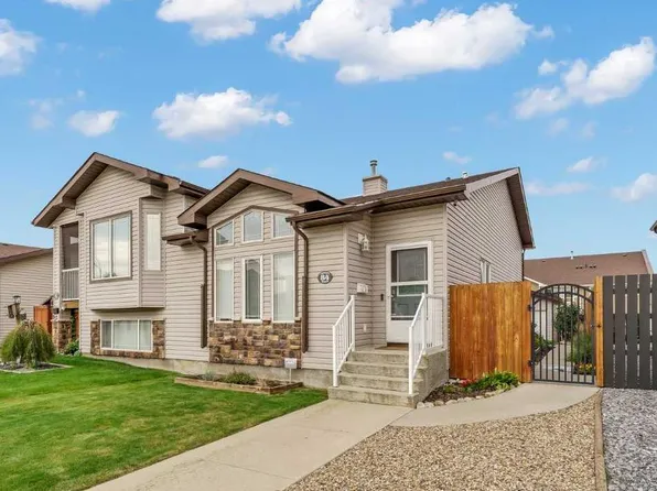 84 SE Northlands Cres NE, Medicine Hat, AB T1C 2A9