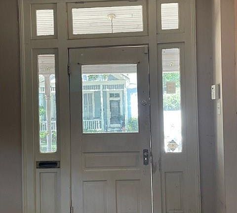 2nd image of 955 Charleston St