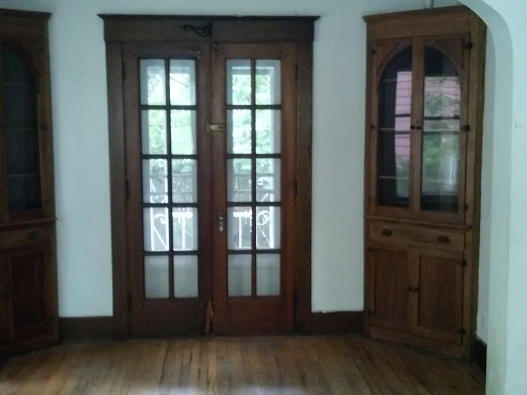 535 Forest St — Photo 9