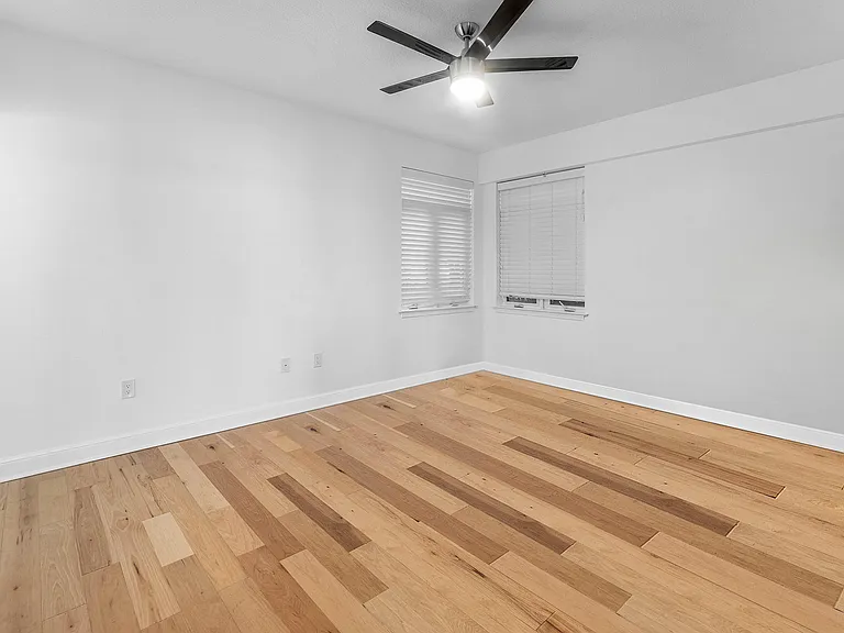 309 E Ocean Ave #103 — Photo 32