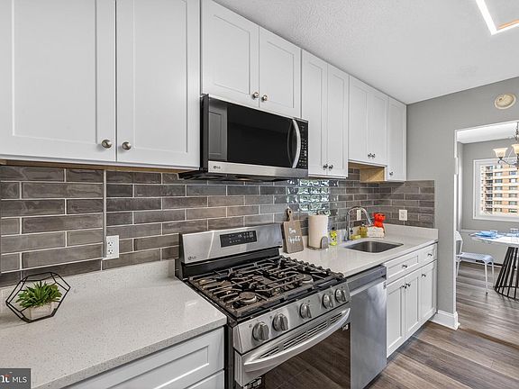 5th image of 1121 University Blvd W APT 912-B