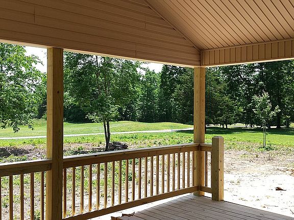 Spacious covered back deck