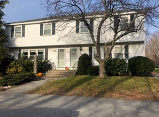 15 Webster St, Douglas, MA 01516