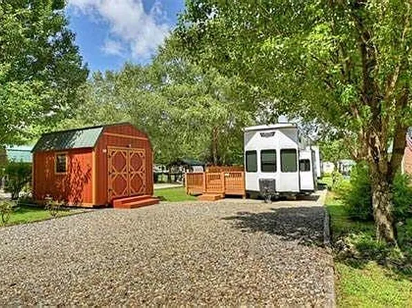 201 Kole Dr, Blairsville, GA 30512