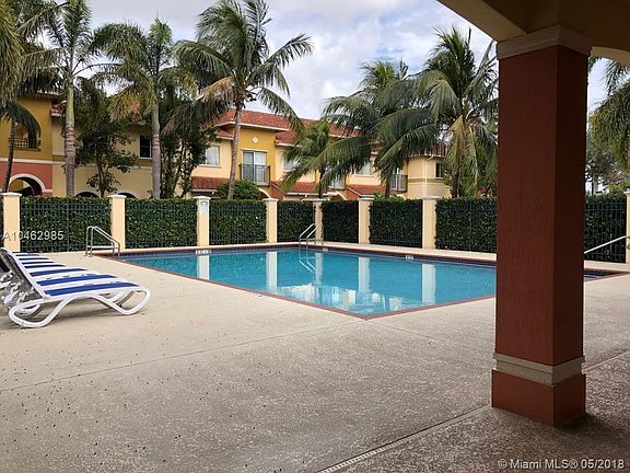 5th image of 702 N Santa Catalina Cir