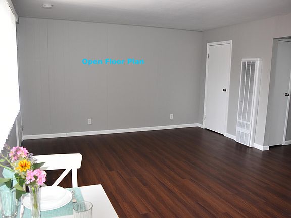 Living room with open space to kitchen