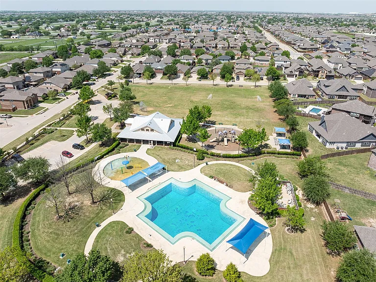 9600 Fox Hill Dr — Photo 30