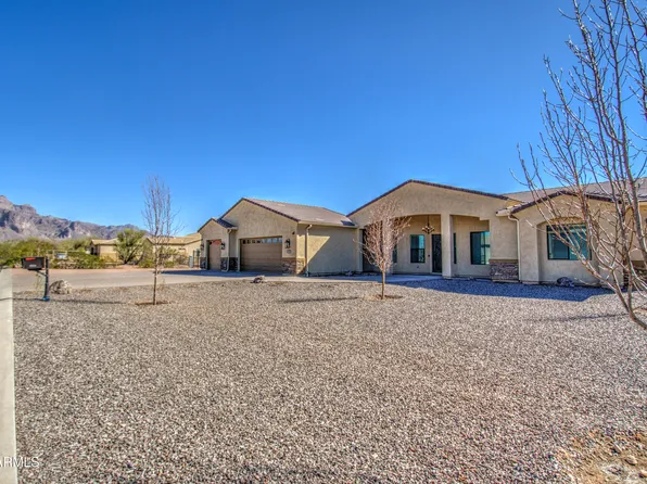 1727 E HIDALGO Street, Apache Junction, AZ 85119