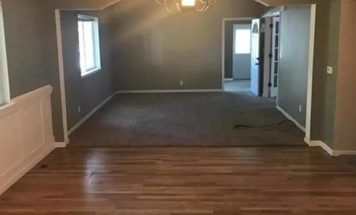 1203 Lincoln Way — Photo 4