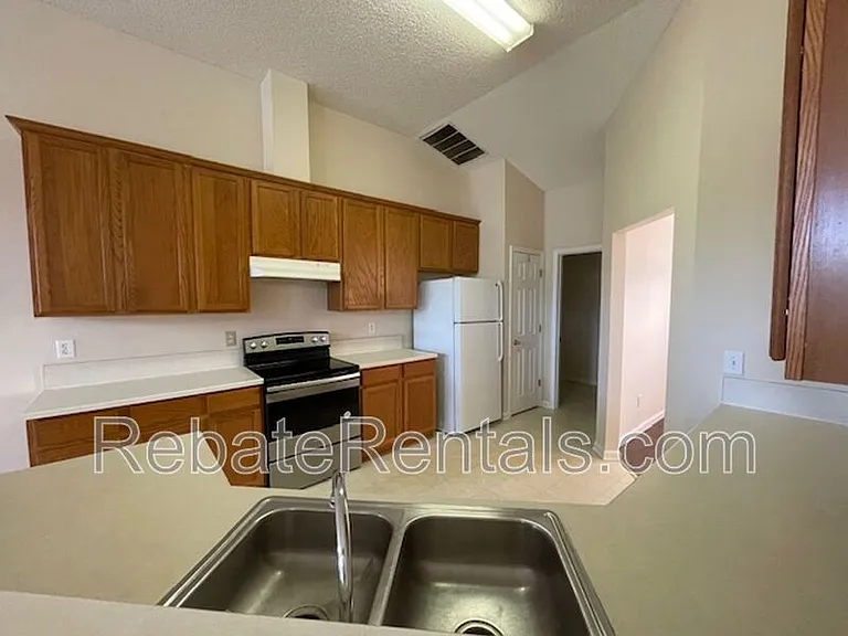 5009 Grand Lakes Dr S — Photo 15