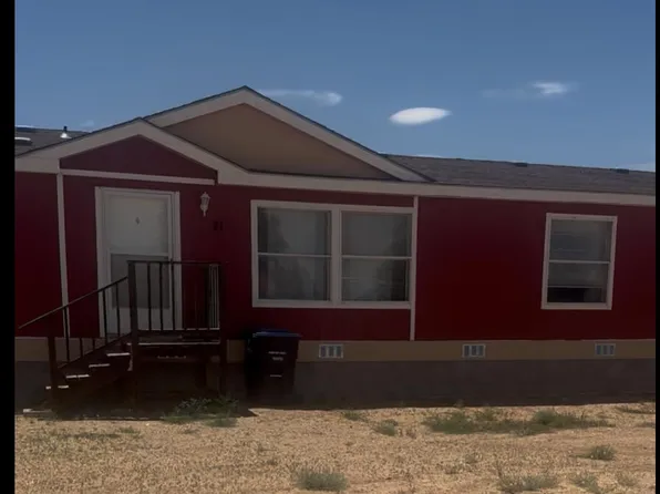 21 Valencia Dr, Los Lunas, NM 87031