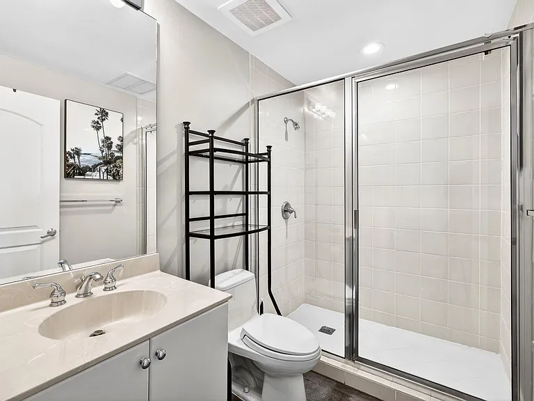 801 S Olive Ave #614 — Photo 17