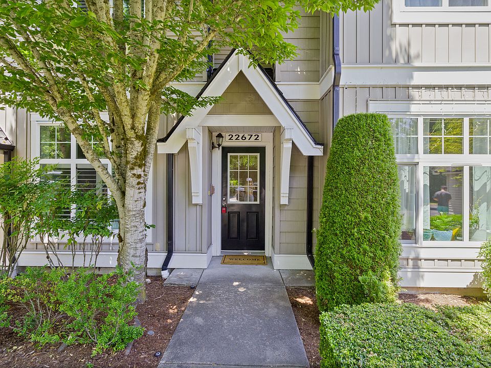 1st image of 22672 NE Alder Crest Ln Unit 5
