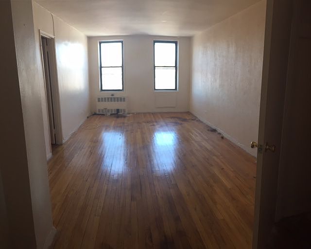 2nd image of 2922 Nostrand Ave APT 5D