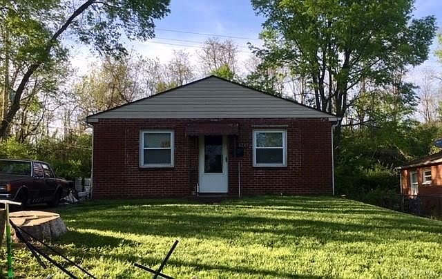 1st image of 6245 Carmin Ave