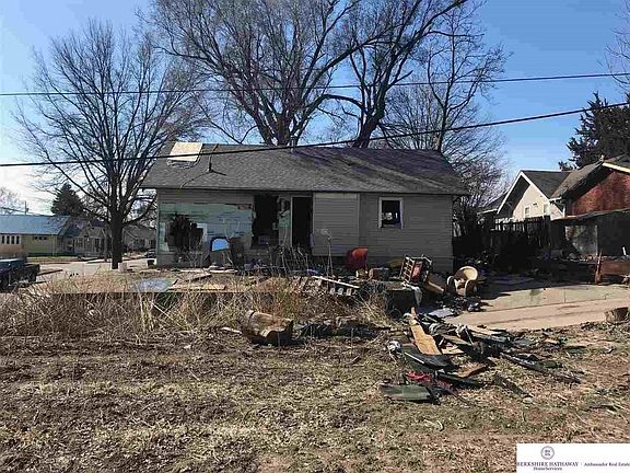 3rd image of 2408 N 49th St