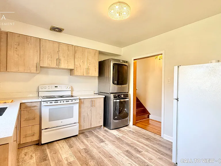 3 Bondhead Pl #1 — Photo 2