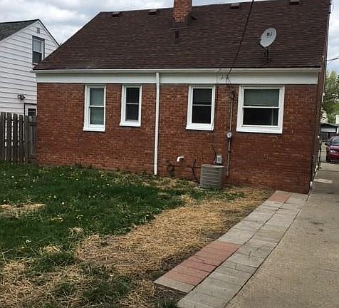 2nd image of 13213 Highlandview Ave