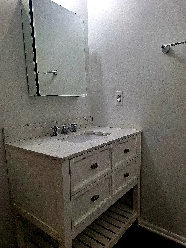 2 bed, 850 sqft, $1,400 — Photo 4